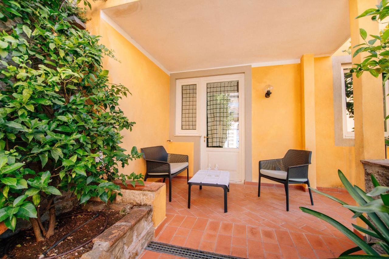 Holiday Il Borgo Degli Agrumi