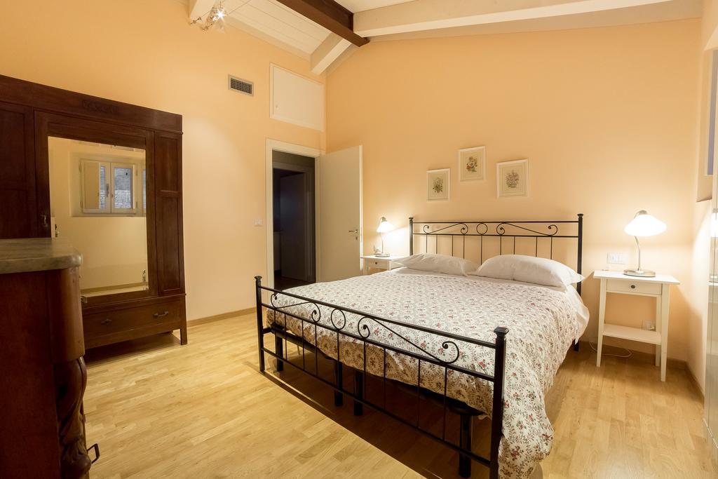 Holiday Il Borgo Degli Agrumi Ferienhaus *